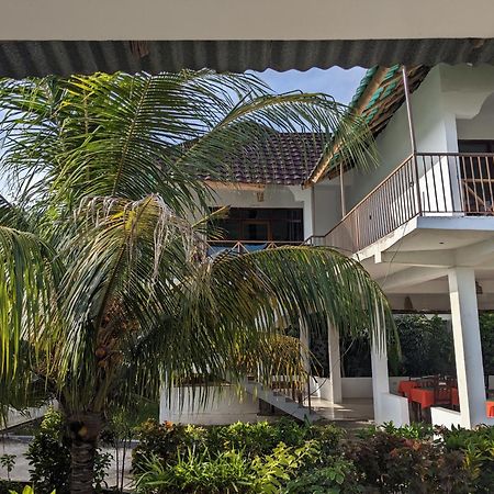 נונגווי Kivulini Lodge And Restaurant מראה חיצוני תמונה